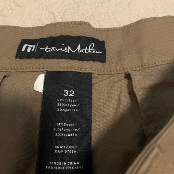 🔹EUC🔹TRAVIS MATHEW SHORTS🔹 - Picture 2 of 2